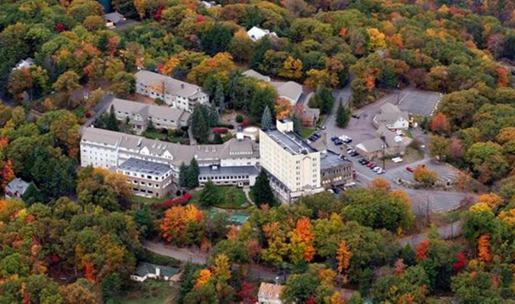 Pocono Manor Resort And Spa 外观 照片